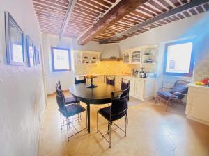 Villas Cabris Village - Elegant Family House : photos des chambres