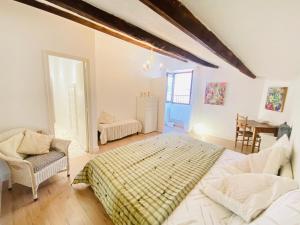 Cabris Village - Elegant Family House