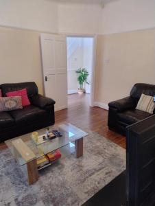 Mancunian Pride Villa