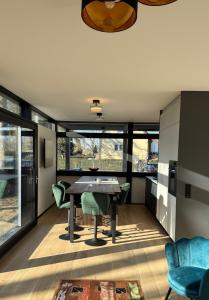 Nature Oasis near Berlin - Peaceful and Modern Stay