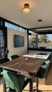 Nature Oasis near Berlin - Peaceful and Modern Stay