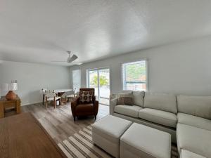 Fishermans Island Village Hideaway! Steps2Sand