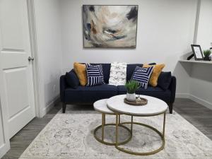 New Family Modern 2-Bedroom near Hospital, YMCA, Cineplex, Grocery Stores