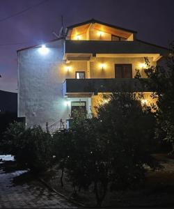 Amelia Heritage House - by DelMar