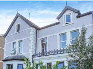 Upper Rockdale High St Abersoch