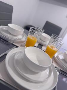 The Triplex 2 Wolverhampton - 4 Bedroom - Free Parking - Fast WIFI