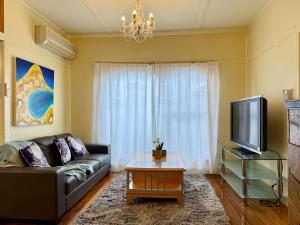 모닝턴 반도 Nautique Beach House - Rustic and Charming, Walk 2 Beach & Shops 4성급 게스트하우스 스위트룸