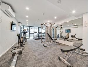 New High Floor Apartment in the heart of Canberra