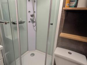 Studio 3 pers, au pied des pistes avec balcon - FR-1-557-138