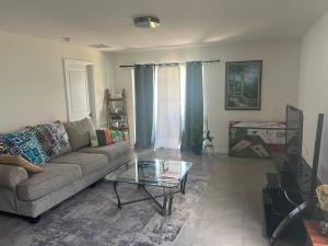 Charming Getaway for Two