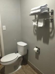 King Room with Spa Bath room in Town House Motel