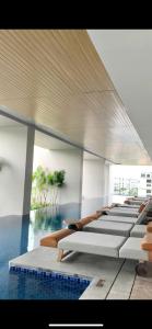 Ocean View Evelyn Apartment Hạ Long