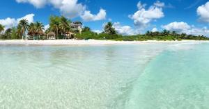 CasaChavela 10min to Beach, WIFI 500MB, Gym,Pools
