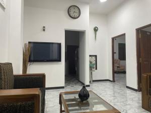 Risna Lafir Singapore