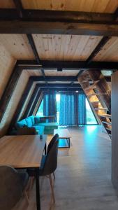 Vila Alpine Arlon Gjinar