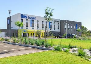 Hotels Ibis Budget Porte de Camargue : photos des chambres