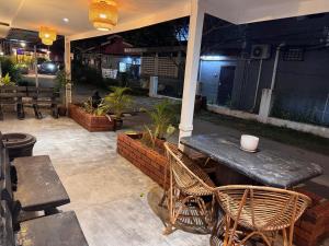 Little Chenang Cottage Guesthouse 5 min walking to beach