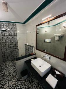 Shikarbadi Hotel - By The Lake Heritage by HRH Group of Hotels