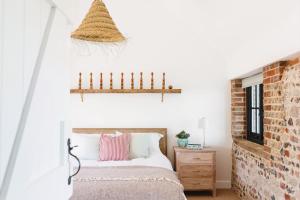 Luxury converted thatched barn near Chichester