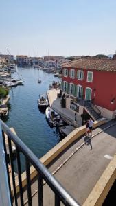 Luxe - New - Centre - 100m2 - Full clim - 3BDR - 3BTHR - 3WC - pkg