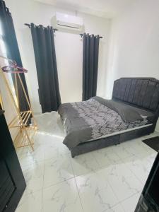 D Aur Poolvilla Seaview