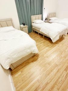 2 Bedrooms Apartment-2BB