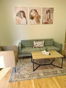 2 Bedrooms Apartment-2BB