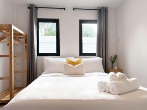 Summer House Fishermans Village