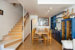 House 5 Mins From Montgat Beach