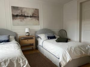 Ruhig trotz Stadtzentrum mit Parkplatz auf Privatgrundstück