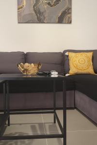 Jocasta - Cocoon Apartment Near Metro Station