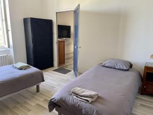F 36 Raimbaux 2 à 4 Personne 2 chambres Wifi Clim Parking facile