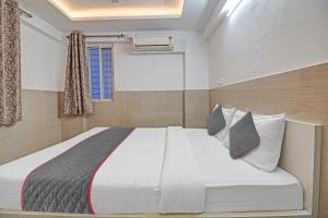 Townhouse Empire Executive