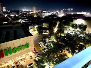 12F Cozy Studio Unit at The Loop Towers