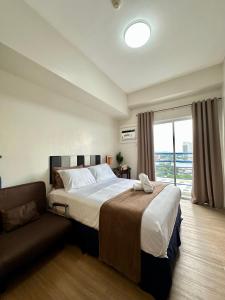 12F Cozy Studio Unit at The Loop Towers