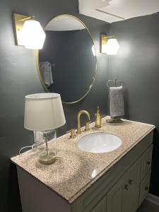 Ripple Avenue Suites Suite B