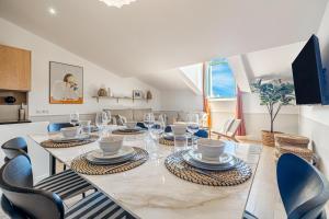 Exceptional location, 2BR right on Place Massena, Newly Renovated