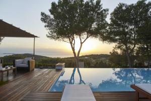 Modern 5 Bedroom Villa in Ibiza Haven, 1239