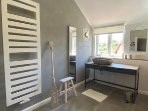 Ferienhaus Sealounge in Strandnähe, Sauna, Strandkorb, free W-LAN - SEASIDE -