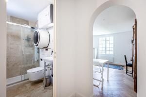 Parisian apartment in the 5th