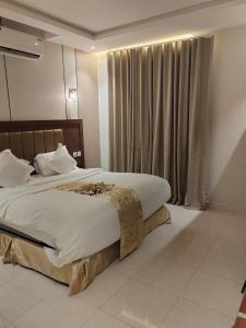 جولدن نيو محايل-نيلوفور فور محايل سابقا