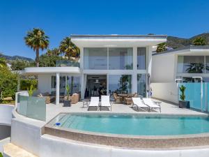 Higueron Hill Villa private pool