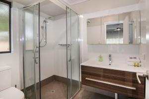 Just Chillin- Pool, 2km to beach