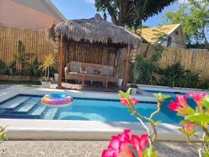 Alona Garden Suites
