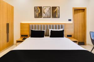 Townhouse OAK INDIGO BUSINESS HOTELS