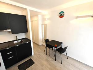 RUBIKs studio, lovely Las Americas