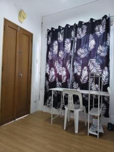 Doc Azenith Presidential Suite - Sandria