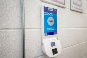 Modern City Studio w Desk and TV