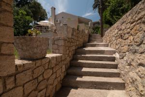 Villa Mikalef