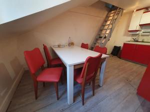 Appartement en duplex avec 3 chambres, au 4e et dernier étage